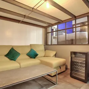 Appartamento 2 Bedrooms Le Marais Nazareth, Parigi